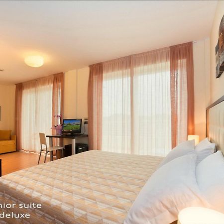 Hotel San Marco Bibione Phòng bức ảnh