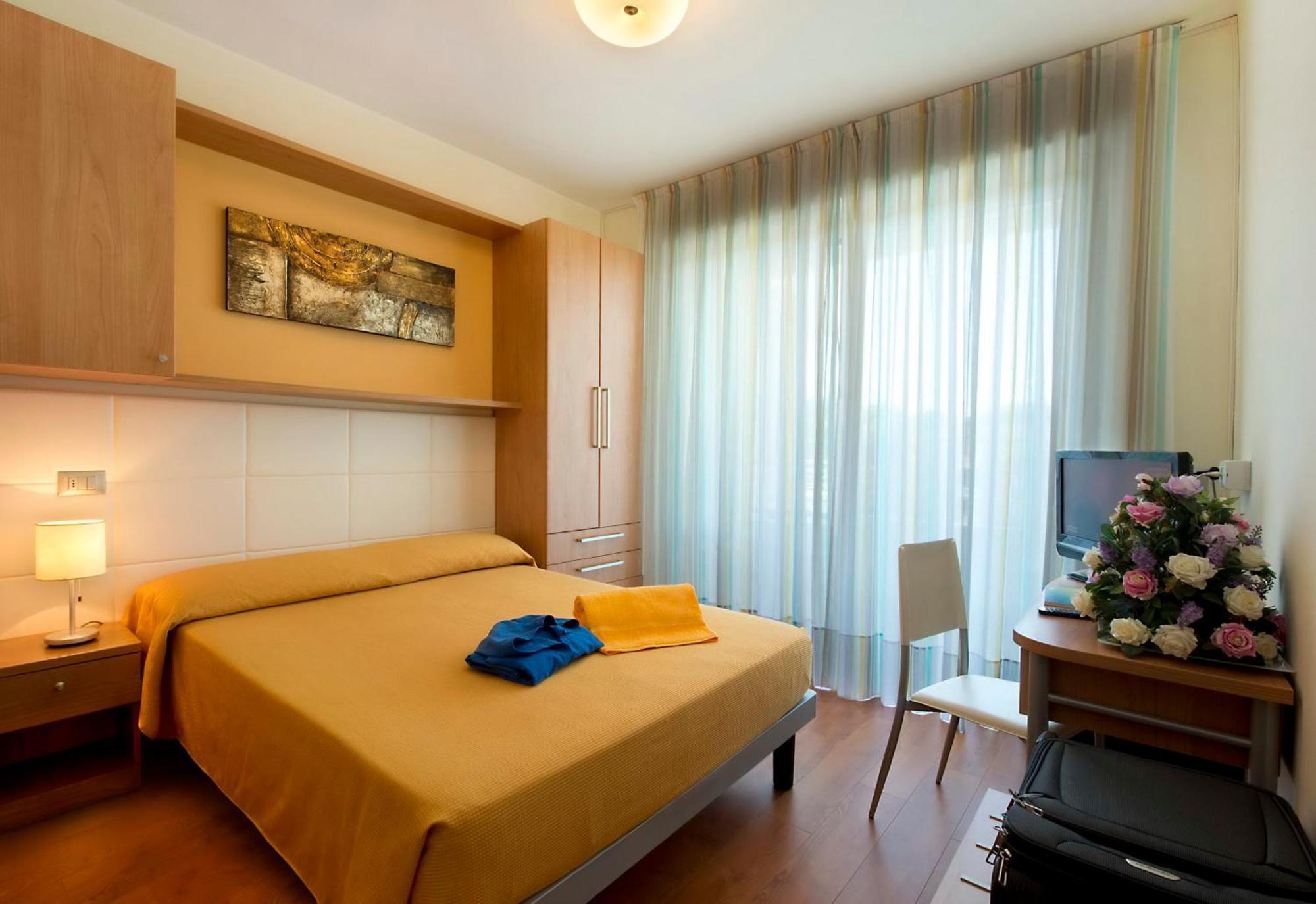 Hotel San Marco Bibione Phòng bức ảnh
