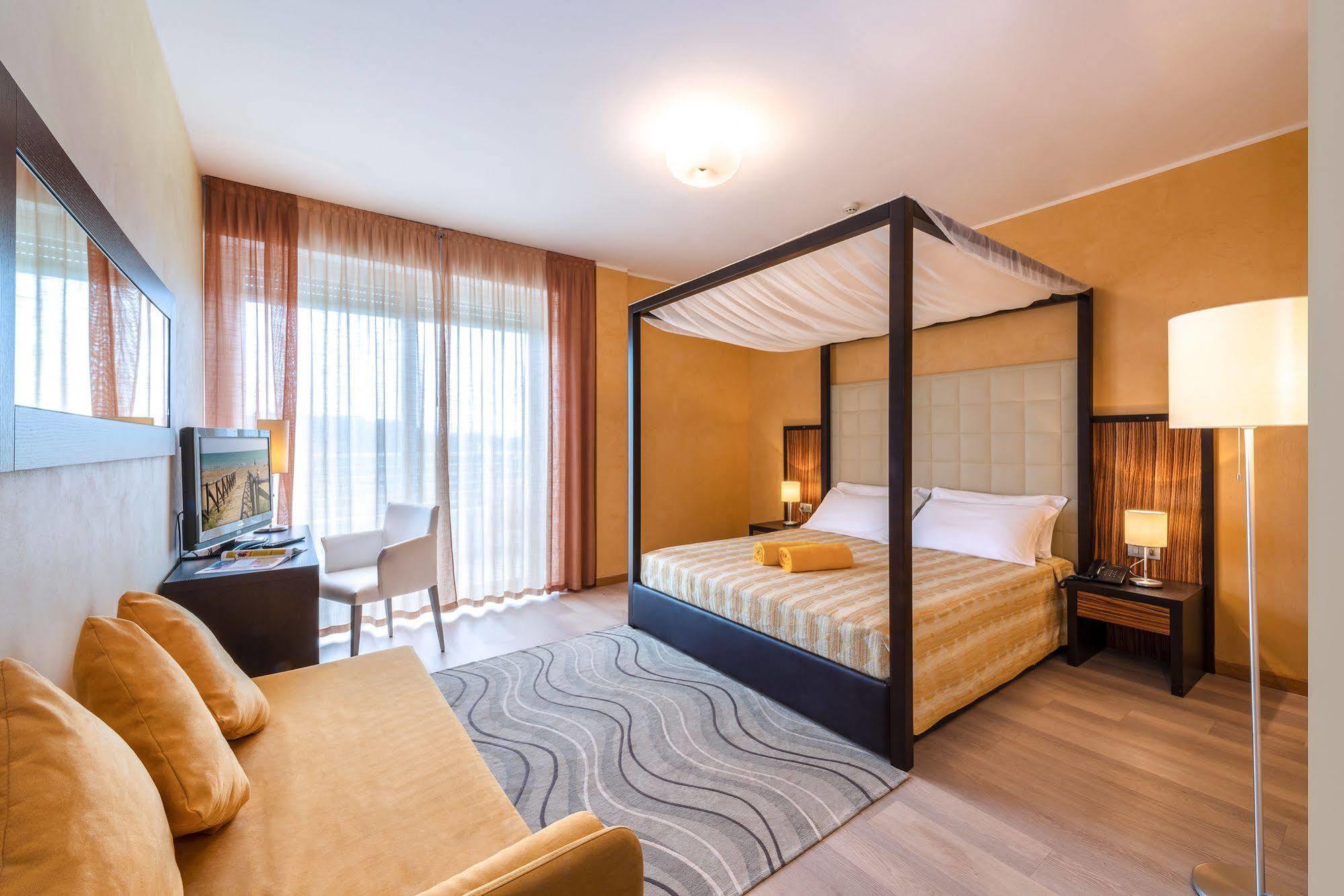Hotel San Marco Bibione Ngoại thất bức ảnh