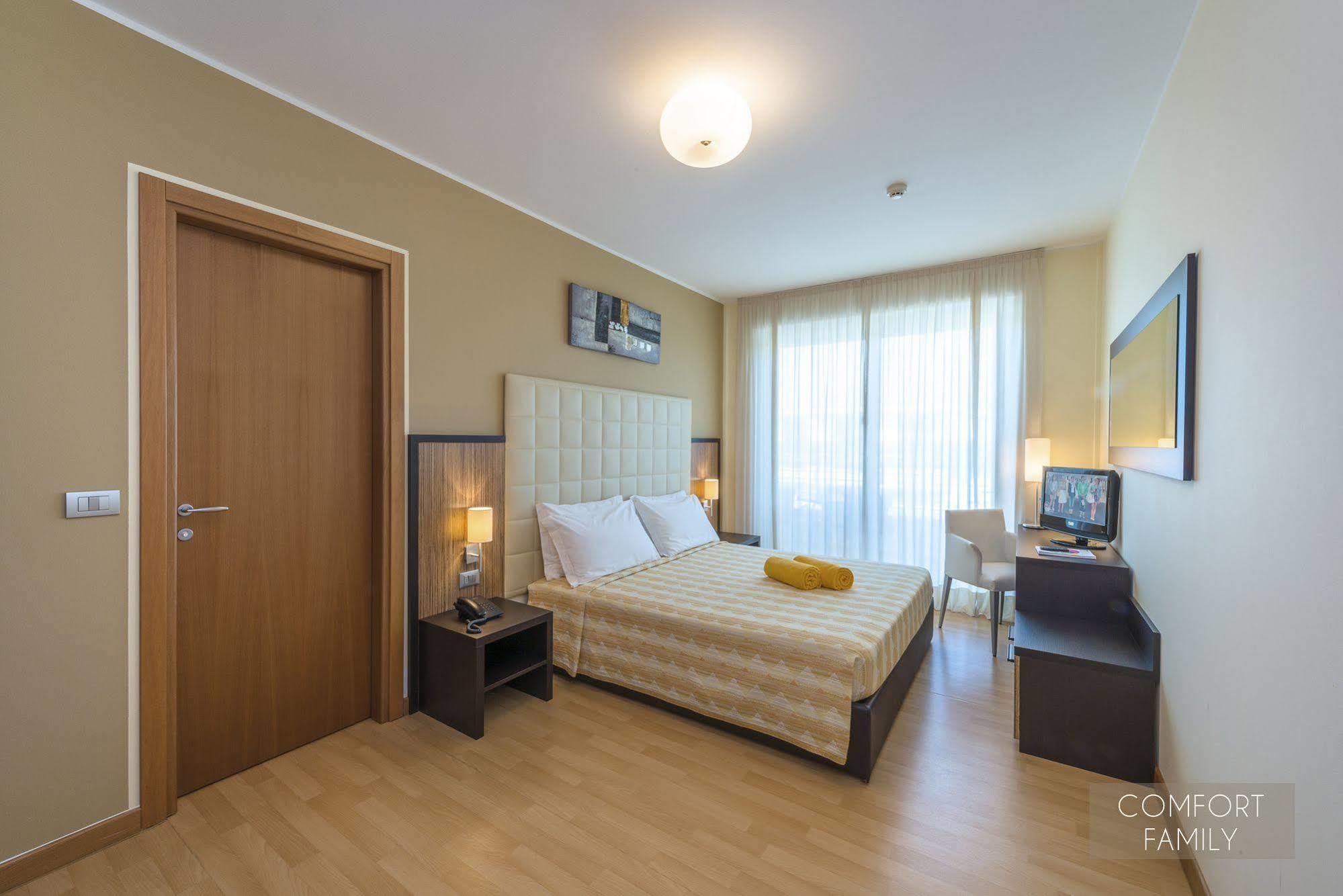 Hotel San Marco Bibione Ngoại thất bức ảnh